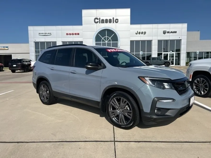 2022 Honda Pilot Sport photo 1