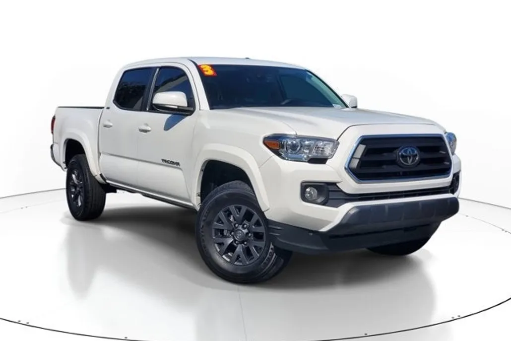 2023 Toyota Tacoma SR5 Double Cab V6 photo 1