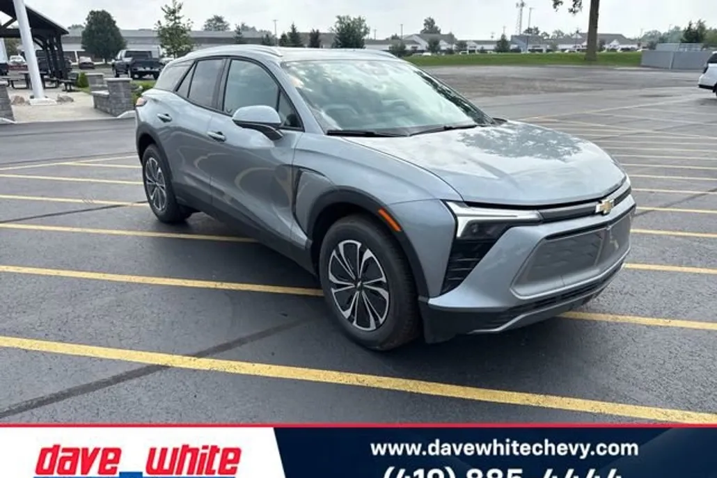 2025 Chevrolet Blazer EV photo 1