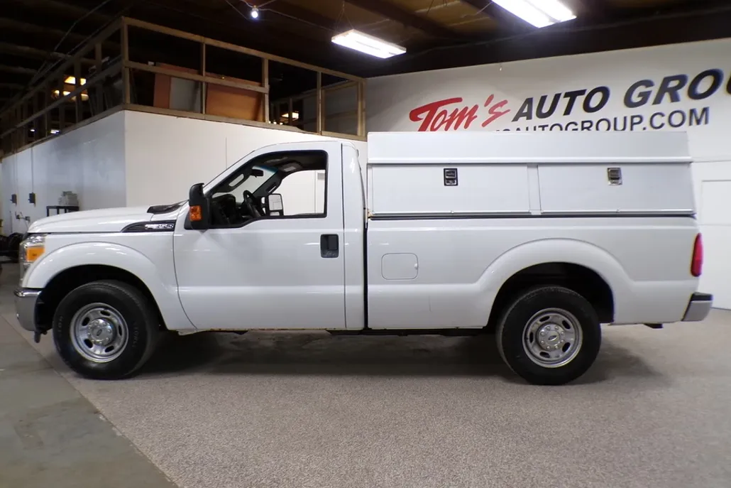 2015 Ford F-350 XL photo 1