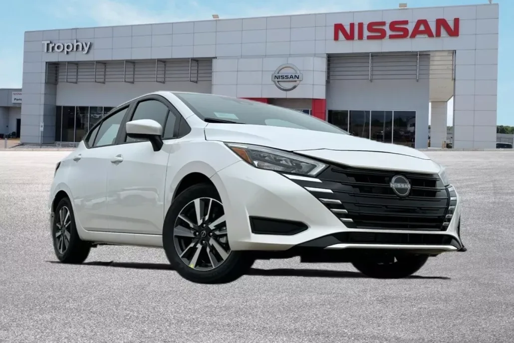 2025 Nissan Versa 1.6 SV photo 1