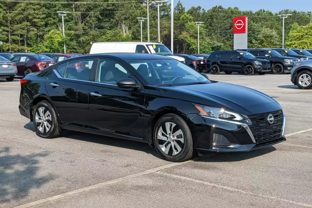 2025 Nissan Altima 2.5 S photo 1