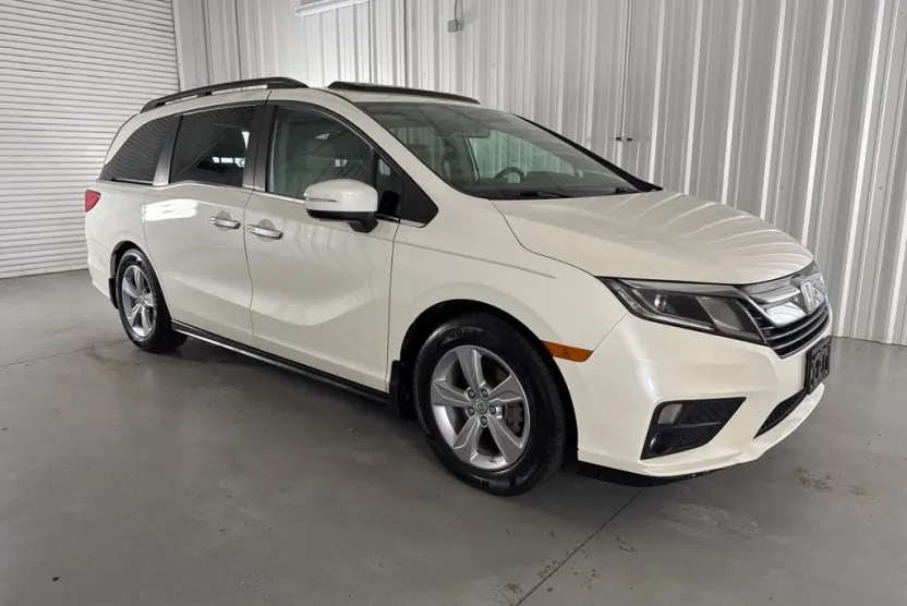 2019 Honda Odyssey EX-L photo 1