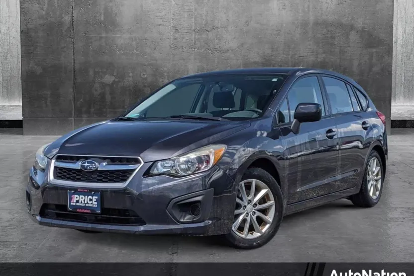 2013 Subaru Impreza 2.0i Premium photo 1