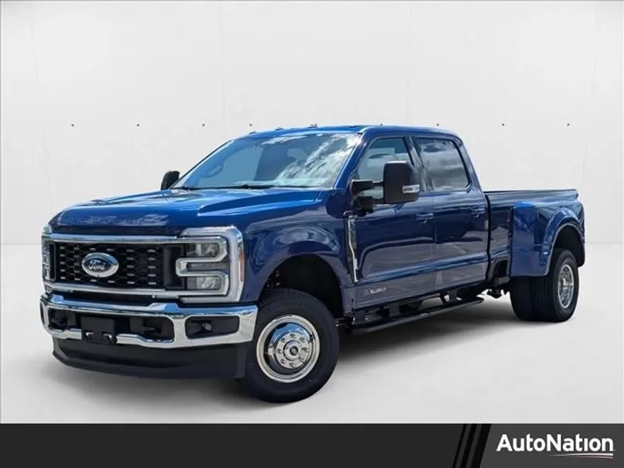 2026 Ford F-350 XLT photo 1