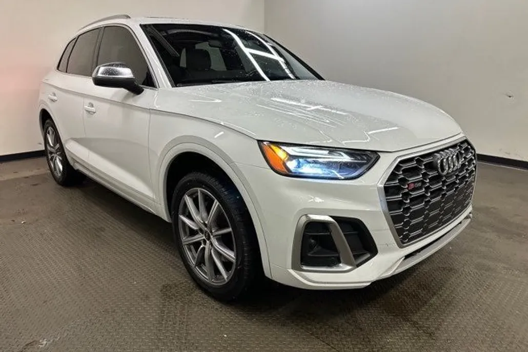 2022 Audi SQ5 Premium Plus photo 1
