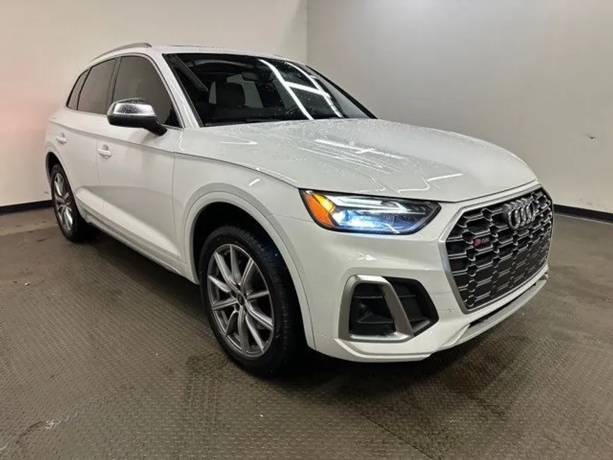 2022 Audi SQ5 Premium Plus photo 1
