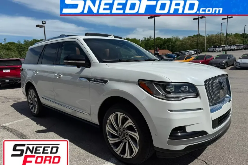 2023 Lincoln Navigator Reserve photo 1