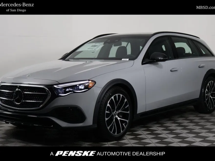 2025 Mercedes Benz E 450 4MATIC All-Terrain photo 1