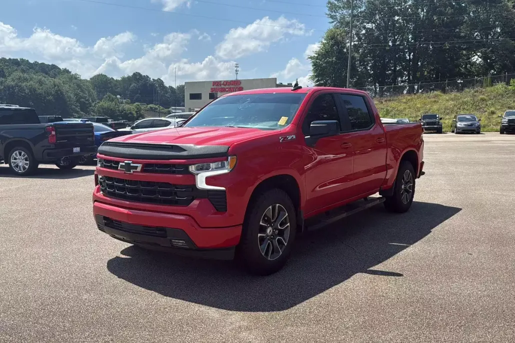 2023 Chevrolet Silverado 1500 RST photo 1