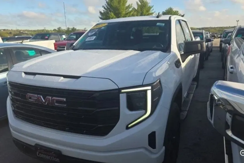 2022 Gmc Sierra 1500 Elevation photo 1
