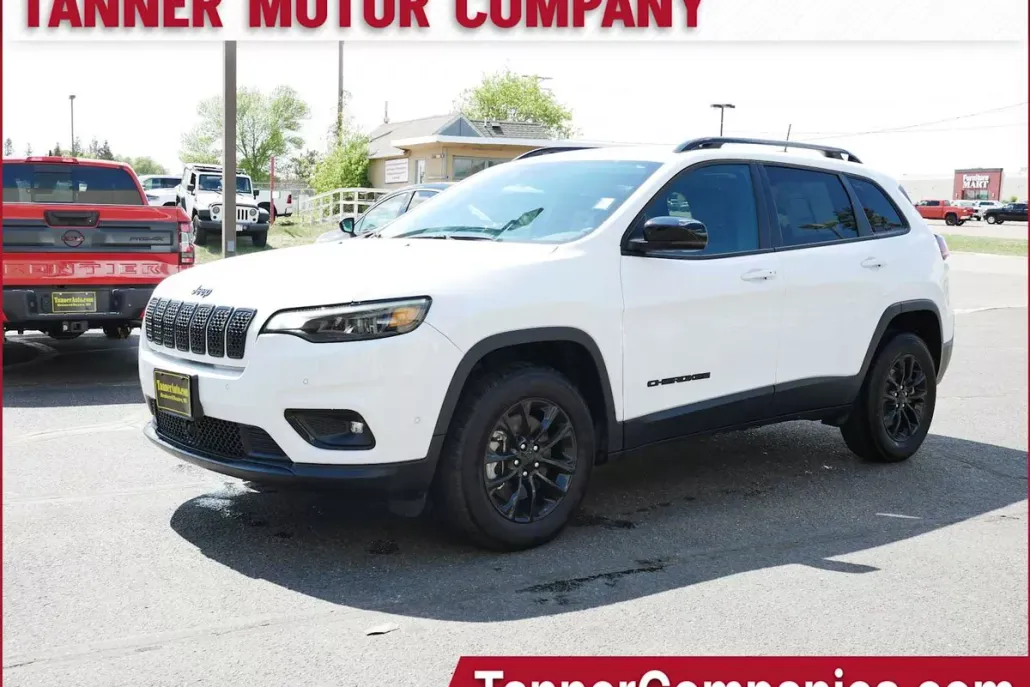 2023 Jeep Cherokee Altitude Lux photo 1