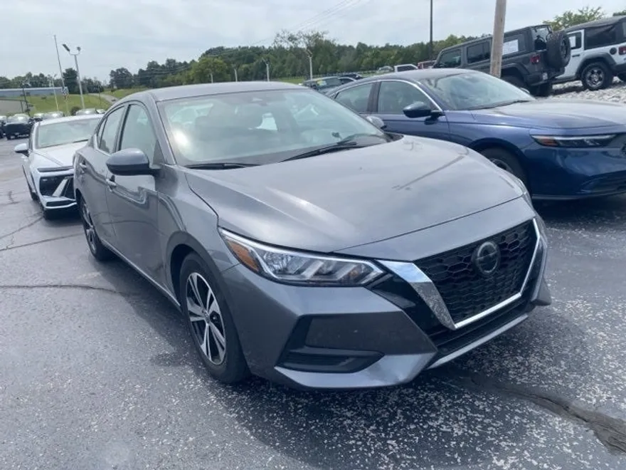 2023 Nissan Sentra SV photo 1