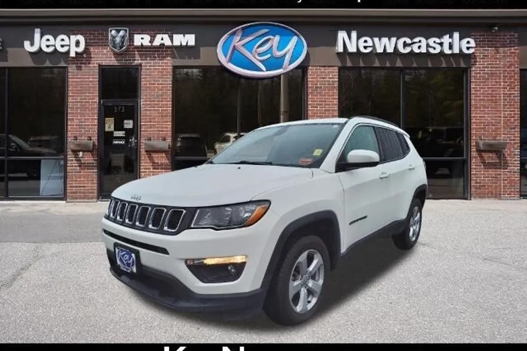 2021 Jeep Compass Latitude photo 1