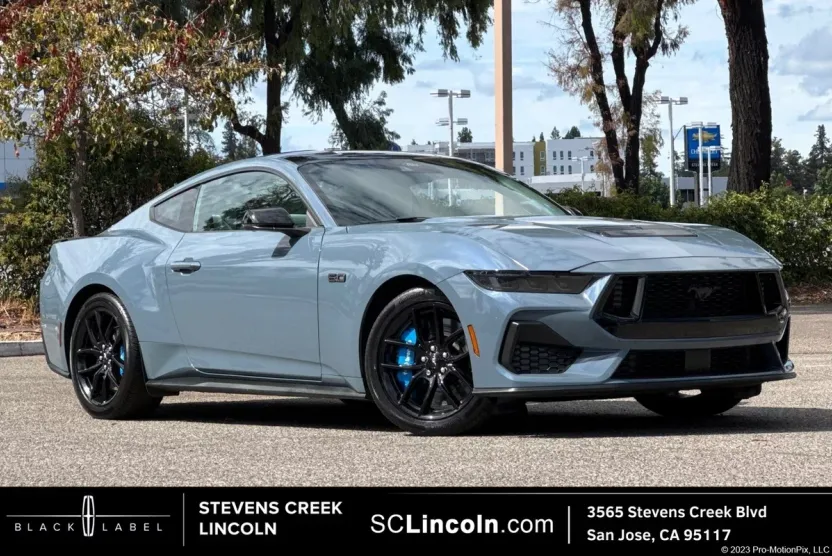 2024 Ford Mustang GT Premium photo 1
