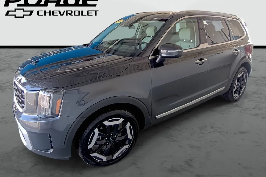 2024 Kia Telluride S photo 1
