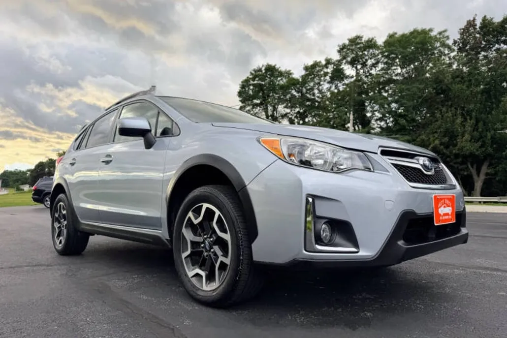 2016 Subaru Crosstrek 2.0i Premium photo 1
