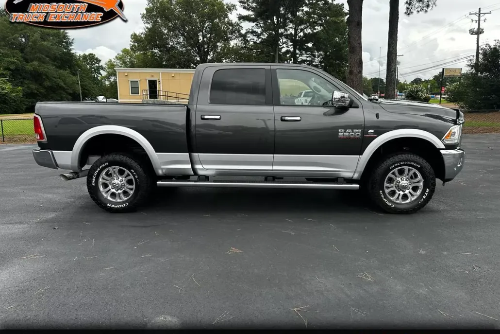 2017 Ram 2500 Laramie photo 1