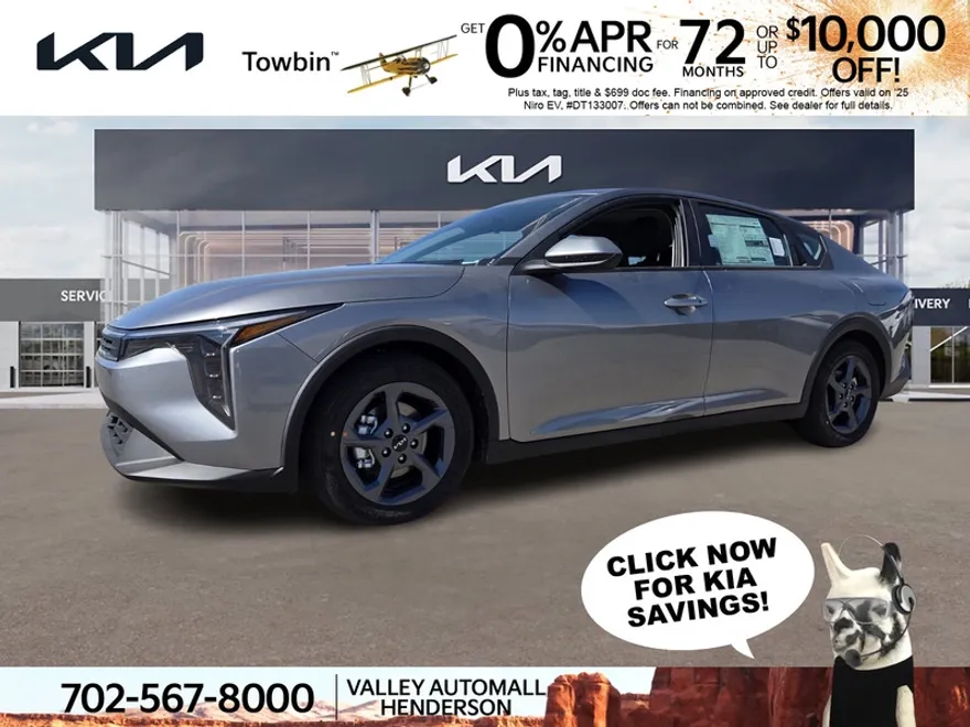 2025 Kia K4 LXS photo 1