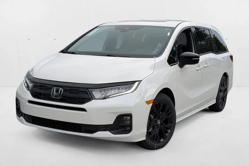 2026 Honda Odyssey photo 1