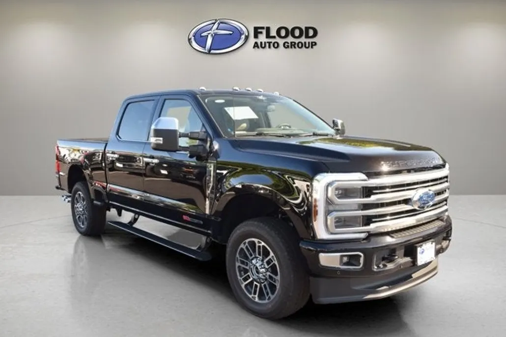 2026 Ford F-250 Platinum photo 1