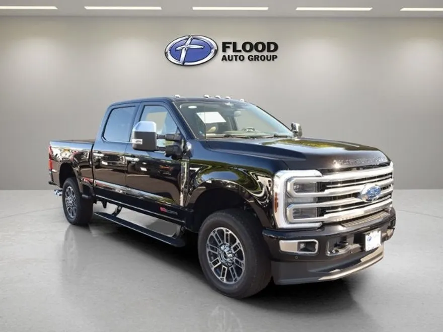 2026 Ford F-250 Platinum photo 1