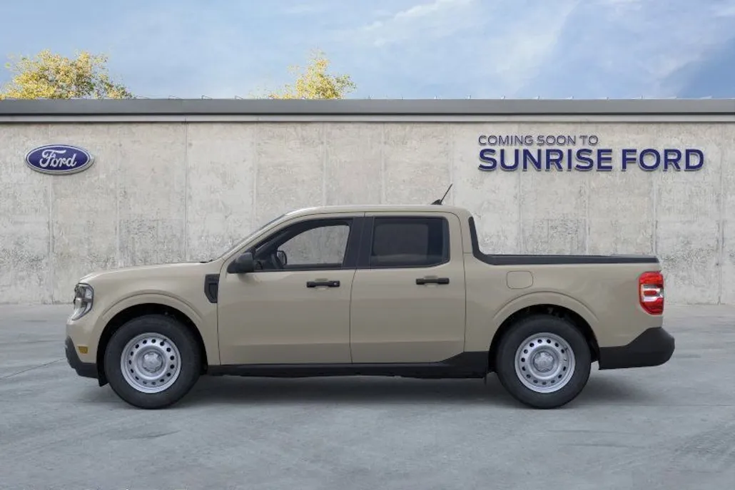 2025 Ford Maverick XL photo 1