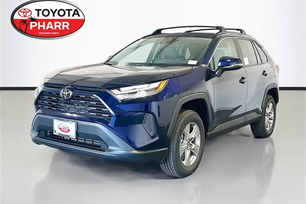 2025 Toyota RAV4 XLE photo 1
