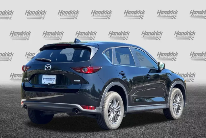 2019 Mazda CX-5 Touring photo 1