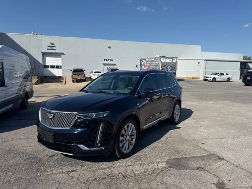 2021 Cadillac XT6 Premium Luxury photo 1