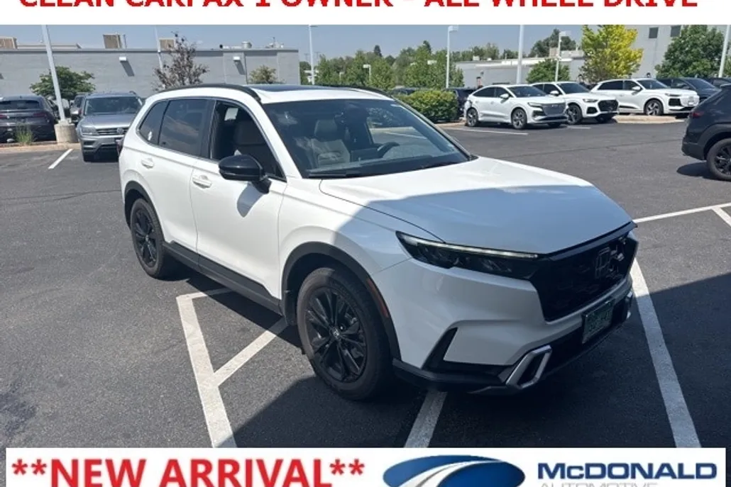 2023 Honda CR-V Hybrid Sport Touring photo 1