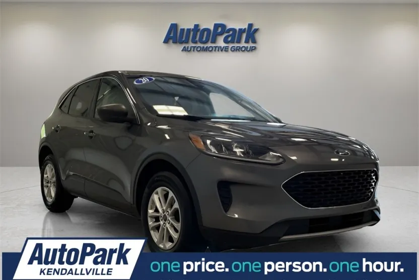 2022 Ford Escape SE photo 1