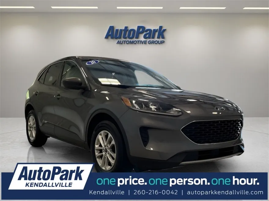 2022 Ford Escape SE photo 1