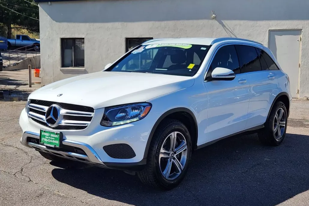2019 Mercedes Benz GLC 300 4MATIC photo 1