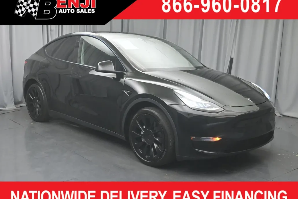 2020 Tesla Model Y Long Range photo 1