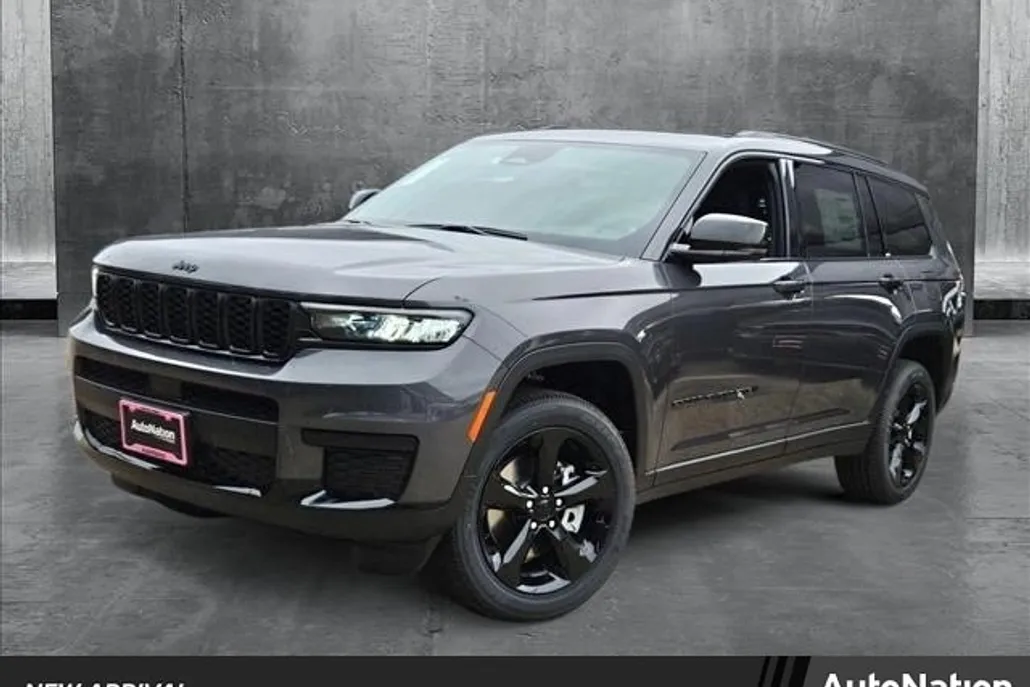 2025 Jeep Grand Cherokee Altitude X photo 1