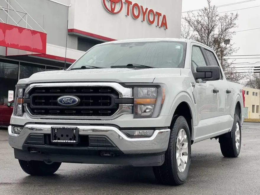 2023 Ford F-150 photo 2
