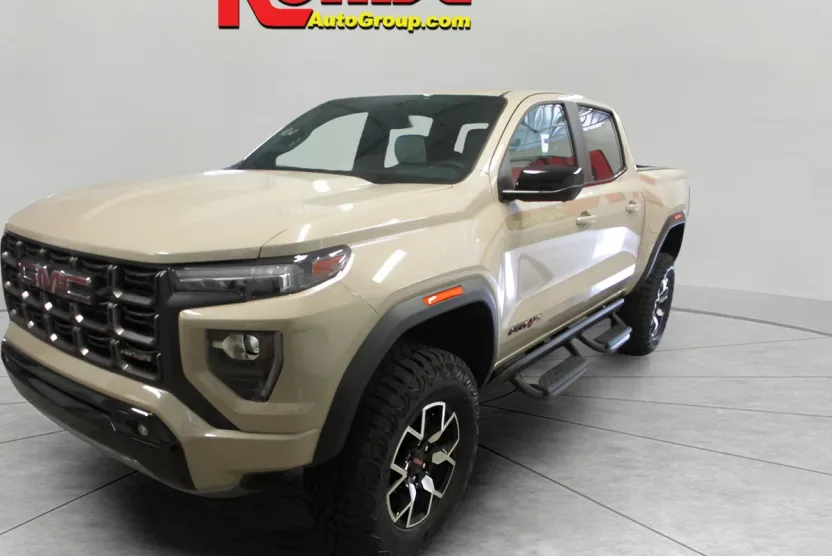 2024 Gmc Canyon AT4X photo 1