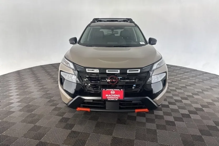 2026 Nissan Rogue SV photo 1