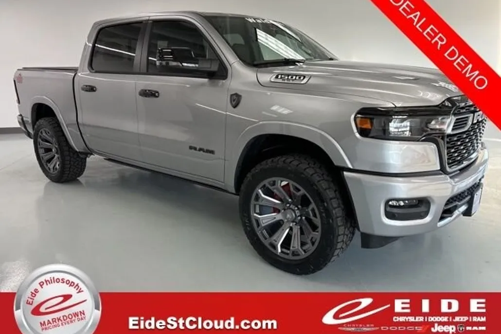 2025 Ram 1500 Big Horn Night Edition photo 1