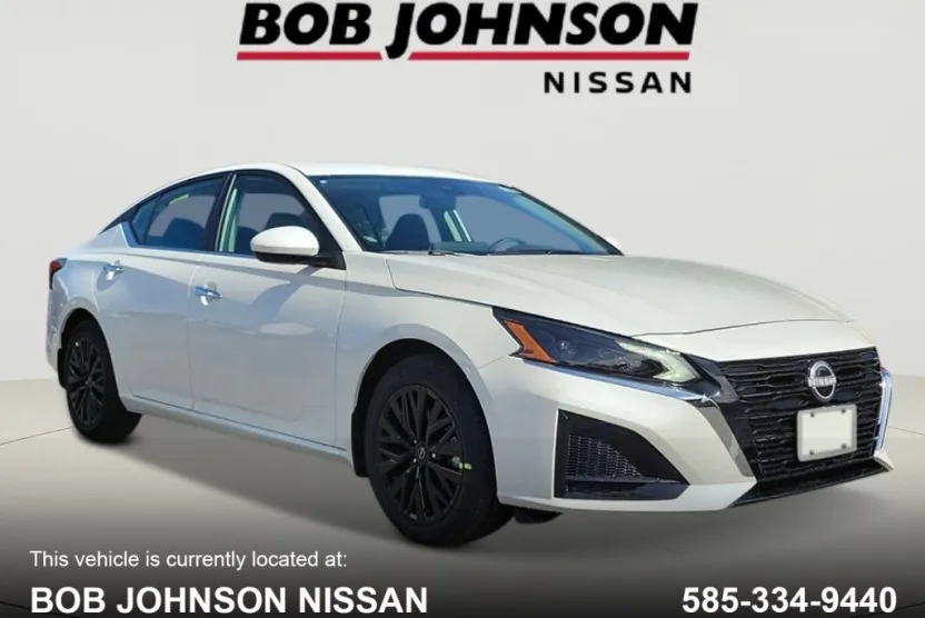 2025 Nissan Altima SV photo 1