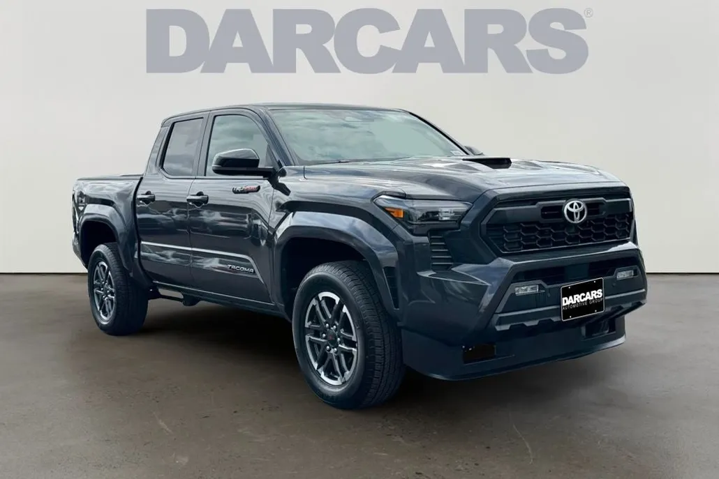 2024 Toyota Tacoma TRD Sport photo 1