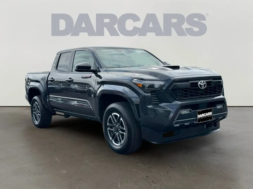 2024 Toyota Tacoma TRD Sport photo 1