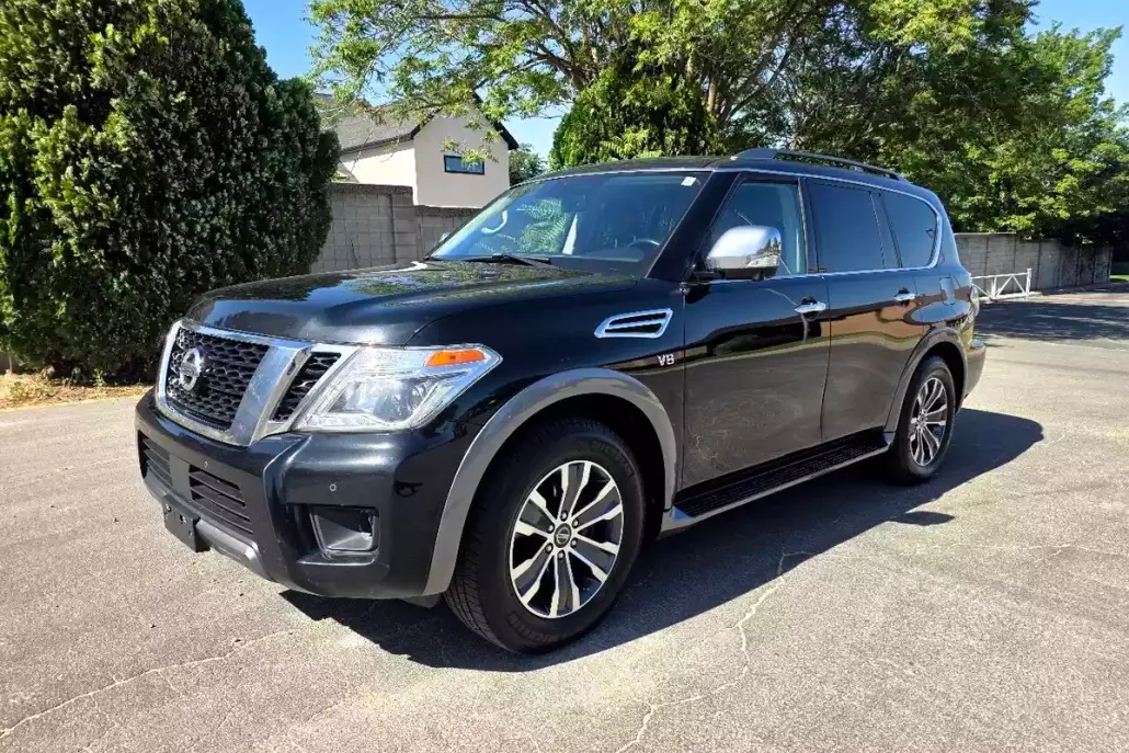 2019 Nissan Armada SL photo 1