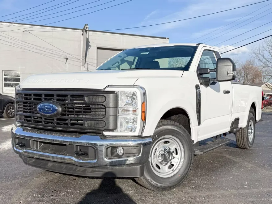 2025 Ford F-250 XL photo 1