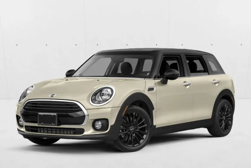 2017 Mini Clubman Base ALL4 photo 1