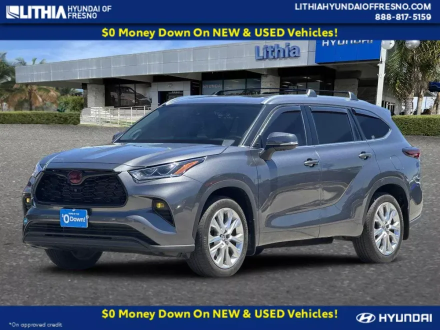 2024 Toyota Highlander Limited photo 1