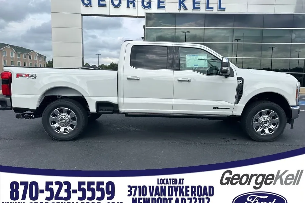 2025 Ford F-250 photo 1