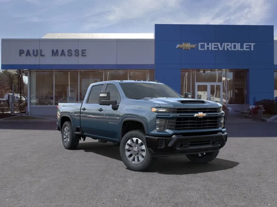 2025 Chevrolet Silverado 2500HD Custom photo 1
