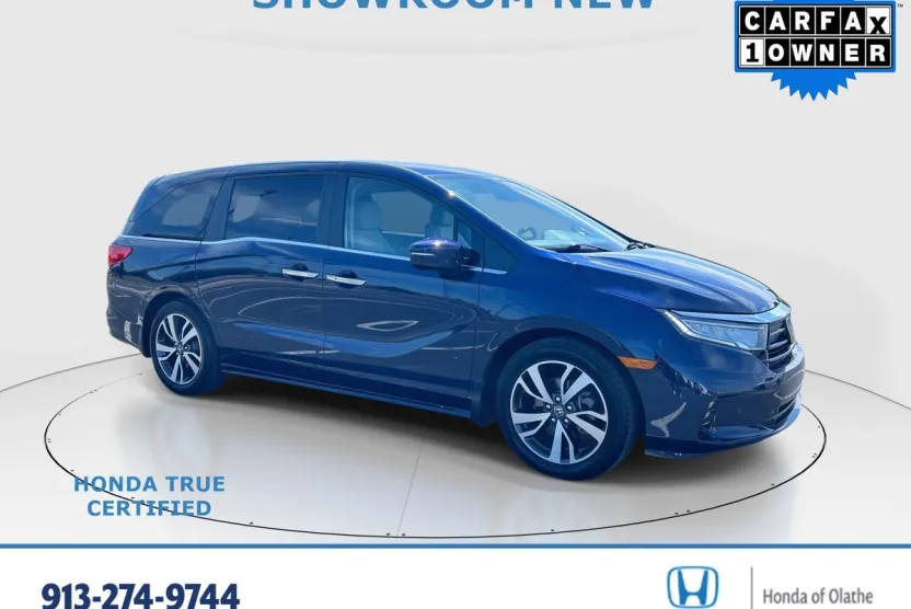 2023 Honda Odyssey Touring photo 1